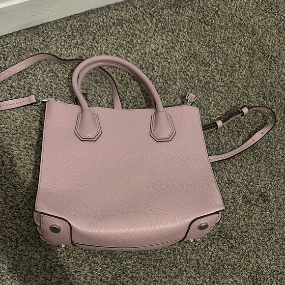 Michael Kors Light Purple Leather Tote Bag - Picture 3 of 6